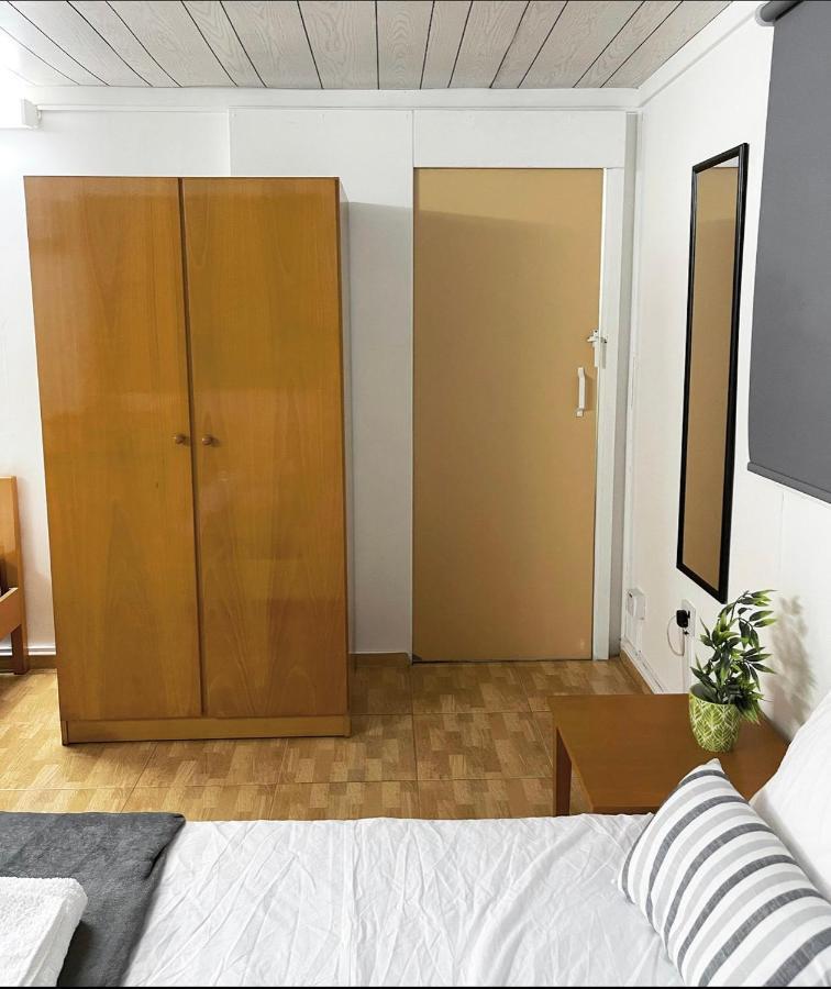 Comfortable, Modern Studio Apartment Протарас Екстер'єр фото